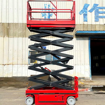 Plateforme de travail aérien à piles avec moteur de propulsion et capacité de charge nominale de 320 kg