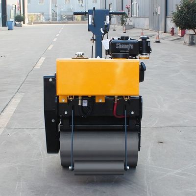 Compacteur vibratoire à rouleaux routiers avec une force d'excitation de 20KN et une fréquence de vibration de 70 Hz