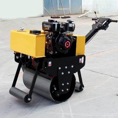 330 kg petit rouleau mini-compacteur vibrant à 0,5 mm d'amplitude nominale