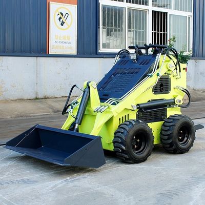 Vitesse de fonctionnement 0-6 km/h Chargeur multifonctionnel avec soupape hydraulique BOXINHUASHENG