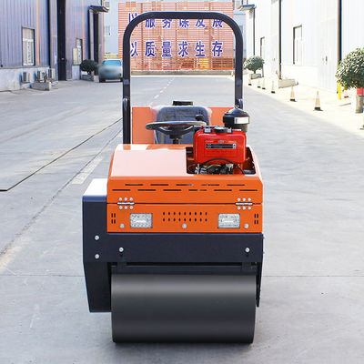 Roller routier hydraulique à vibration industriel avec une capacité de 500 kg et une puissance de 4,8 kW