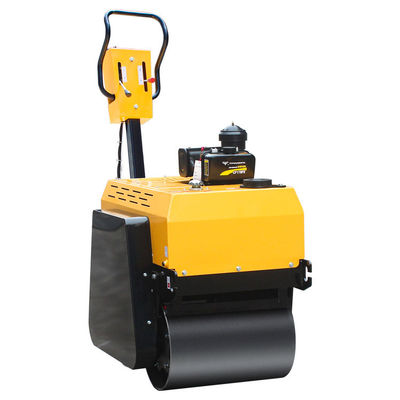 600 mm de largeur de compactage Machine compactrice de sol portative avec une capacité de réservoir de carburant de 2,5 litres