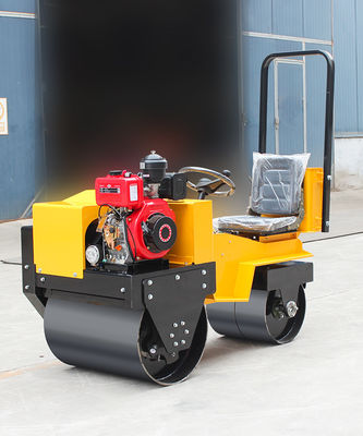 Pompes hydrauliques Huade 0,7 tonnes Mini rouleau de route HQ-YL700Z pour vos besoins de construction