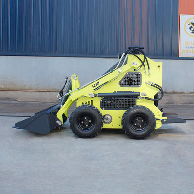 Mini chargeur de direction à patins diesel Petit chargeur de patins HQ-MH420 avec soupape hydraulique HQ