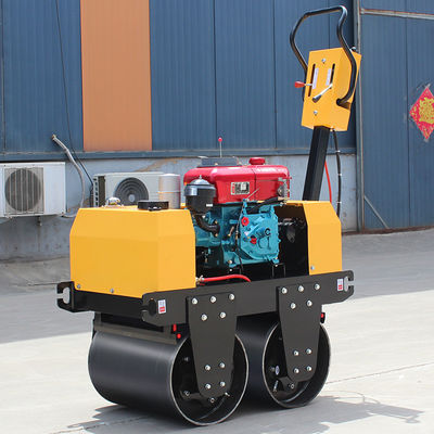 0.5 Tonnes marche derrière double tambour rouleau vibrant rouleau routier avec point de vente unique