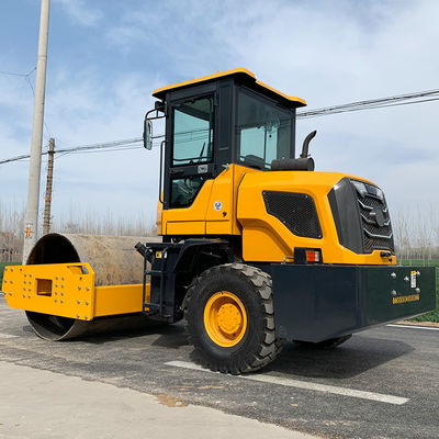 88 kw YUNNEI Moteur HQ-YL8000 Rouleau de route vibrant de 8 tonnes pour la construction d'asphalte