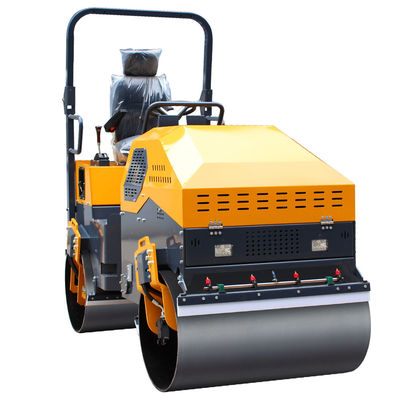 Compacteur à rouleaux vibrants de 3 tonnes de capacité de réservoir de carburant de 16 litres HQ-YL1200 avec moteur Kubota