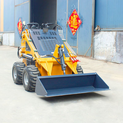 Couleur personnalisée EPA Diesel / essence Mini Skid Steer Loader avec moteur Briggs Stratton