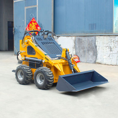 Couleur personnalisée EPA Diesel / essence Mini Skid Steer Loader avec moteur Briggs Stratton