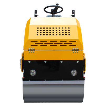 180,6 kW Benzine hydraulique vibrant en tandem Asphalte compacteur rouleau pour 1 à 5 tonnes